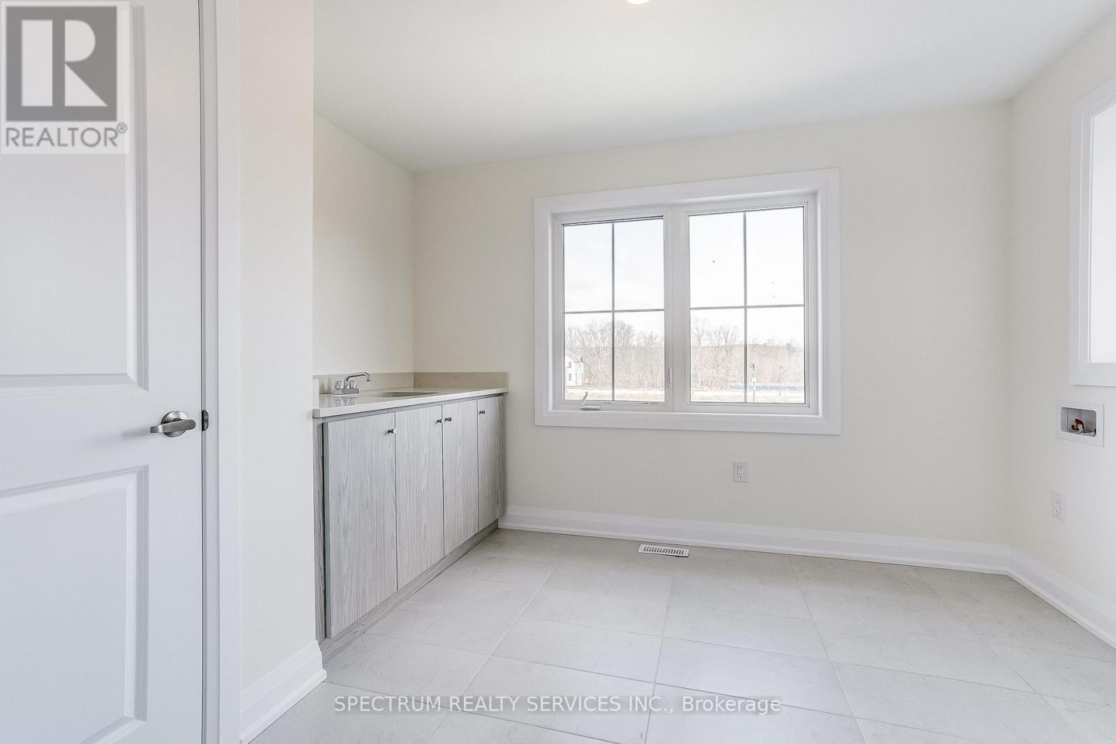 22 Eccleston Street, Brantford, Ontario  N3T 0X4 - Photo 29 - X13204412