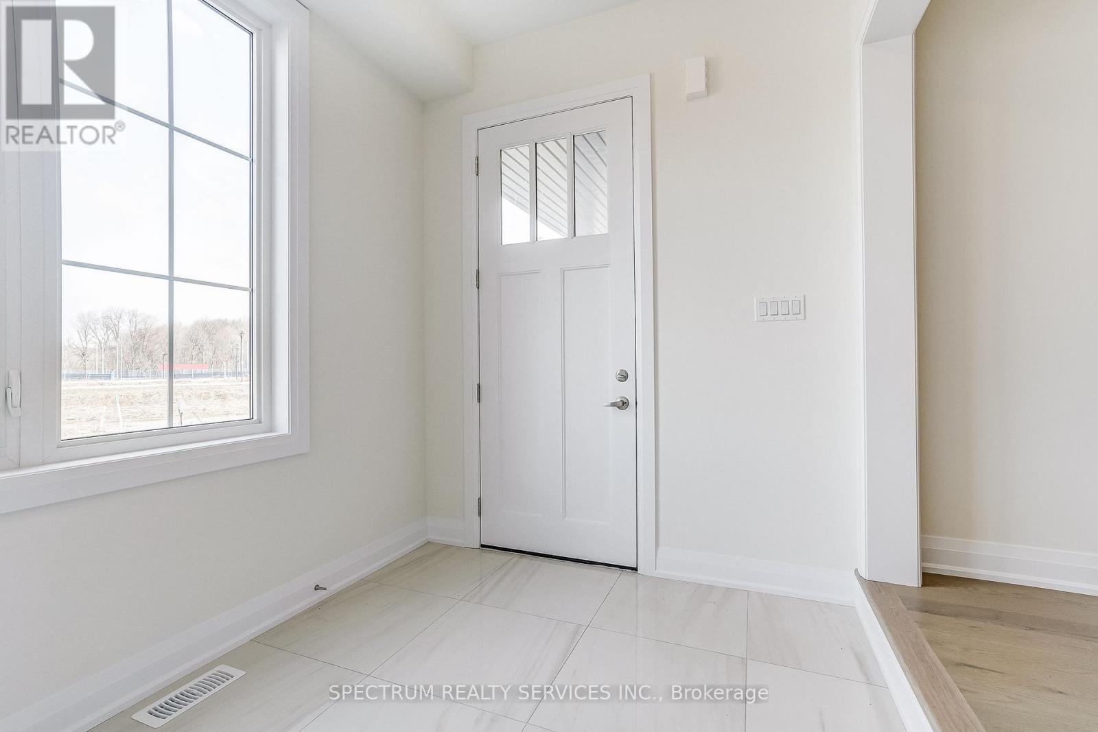 22 Eccleston Street, Brantford, Ontario  N3T 0X4 - Photo 7 - X13204412