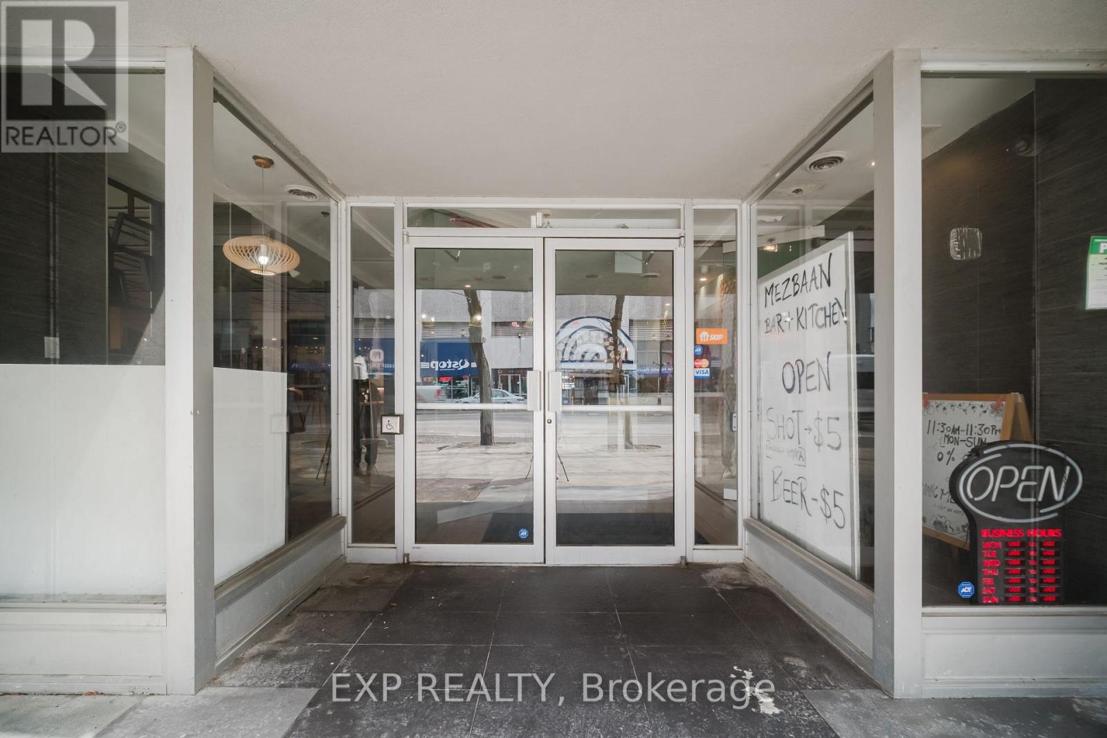 135 King Street E, Hamilton, Ontario  L8N 1B2 - Photo 2 - X13204814