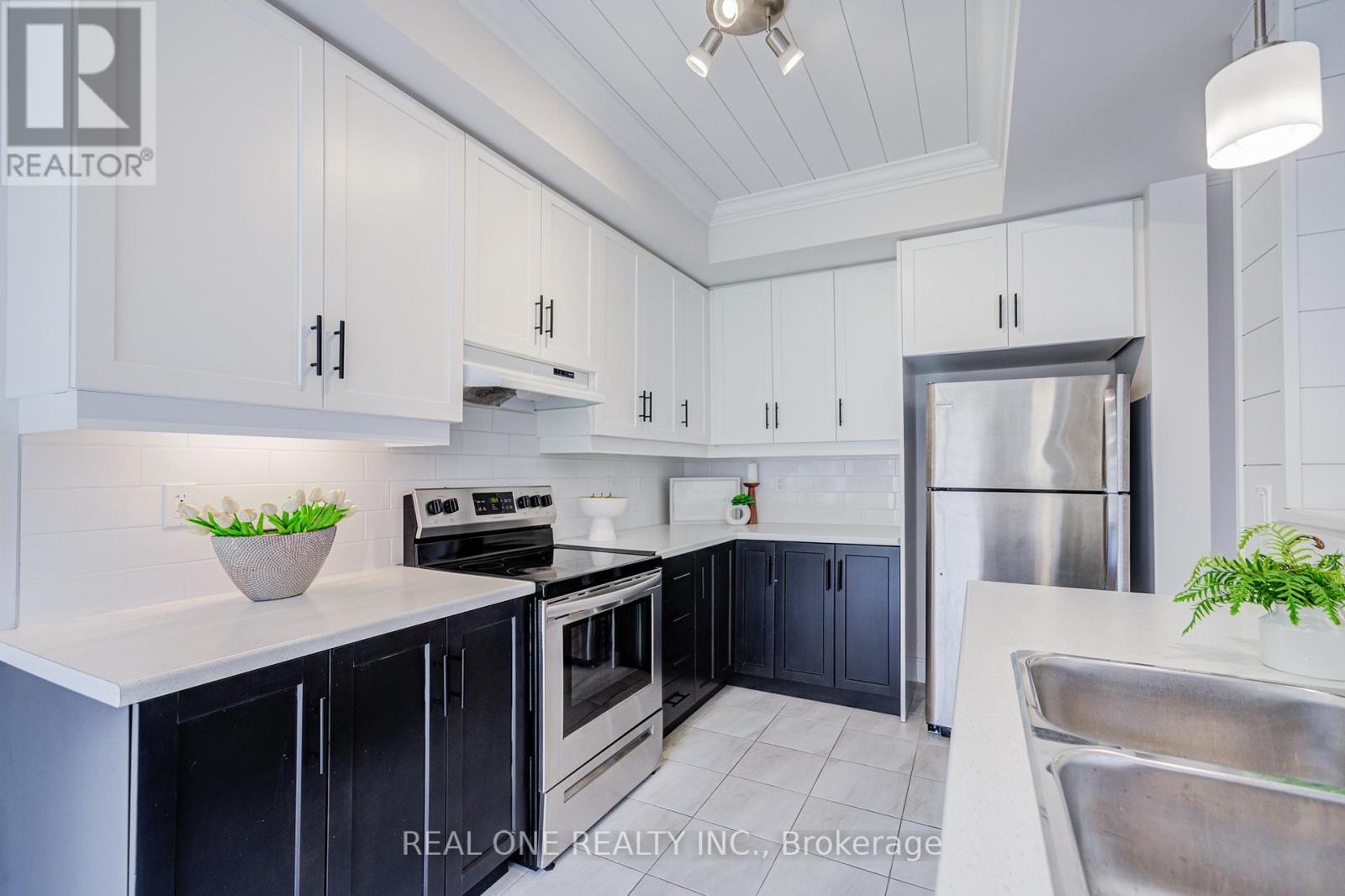 27 Dresser Lane, Hamilton, Ontario  L9K 0K1 - Photo 10 - X13204874