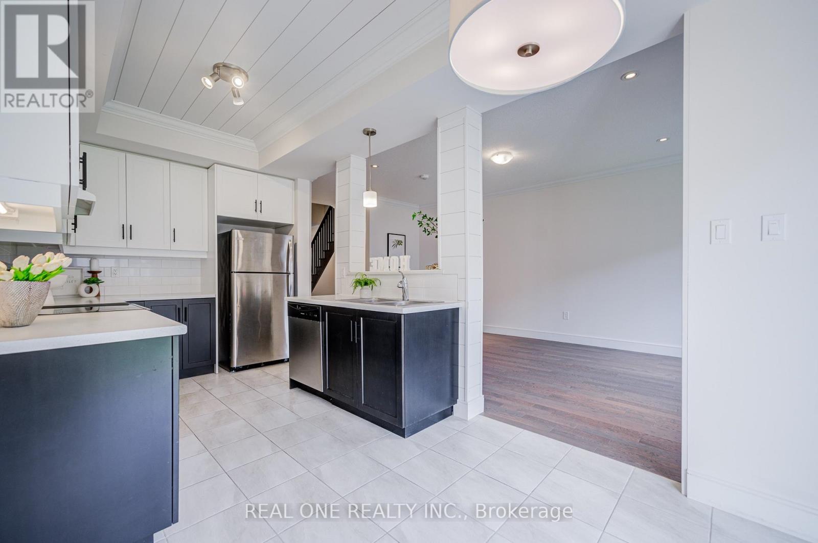 27 Dresser Lane, Hamilton, Ontario  L9K 0K1 - Photo 16 - X13204874