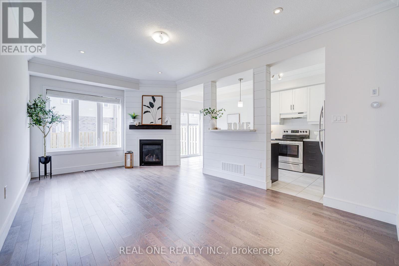 27 Dresser Lane, Hamilton, Ontario  L9K 0K1 - Photo 4 - X13204874
