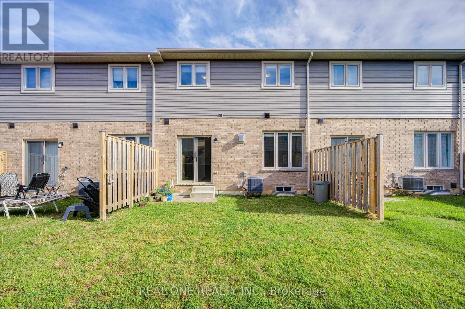 27 Dresser Lane, Hamilton, Ontario  L9K 0K1 - Photo 45 - X13204874