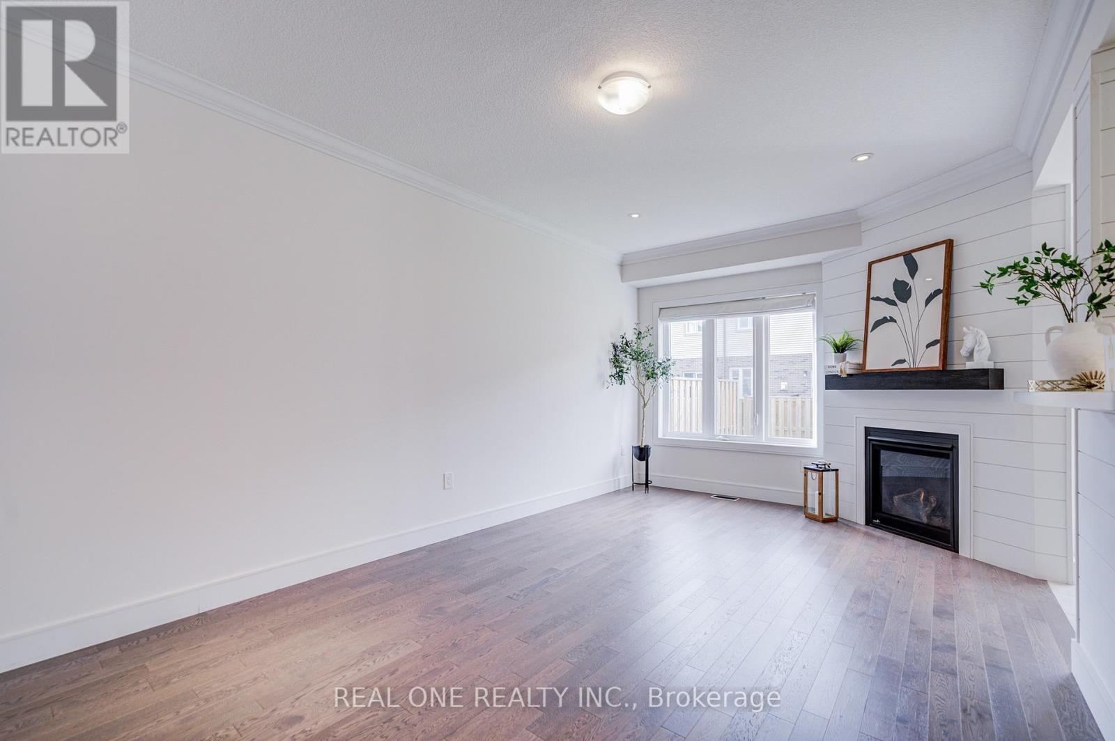 27 Dresser Lane, Hamilton, Ontario  L9K 0K1 - Photo 6 - X13204874