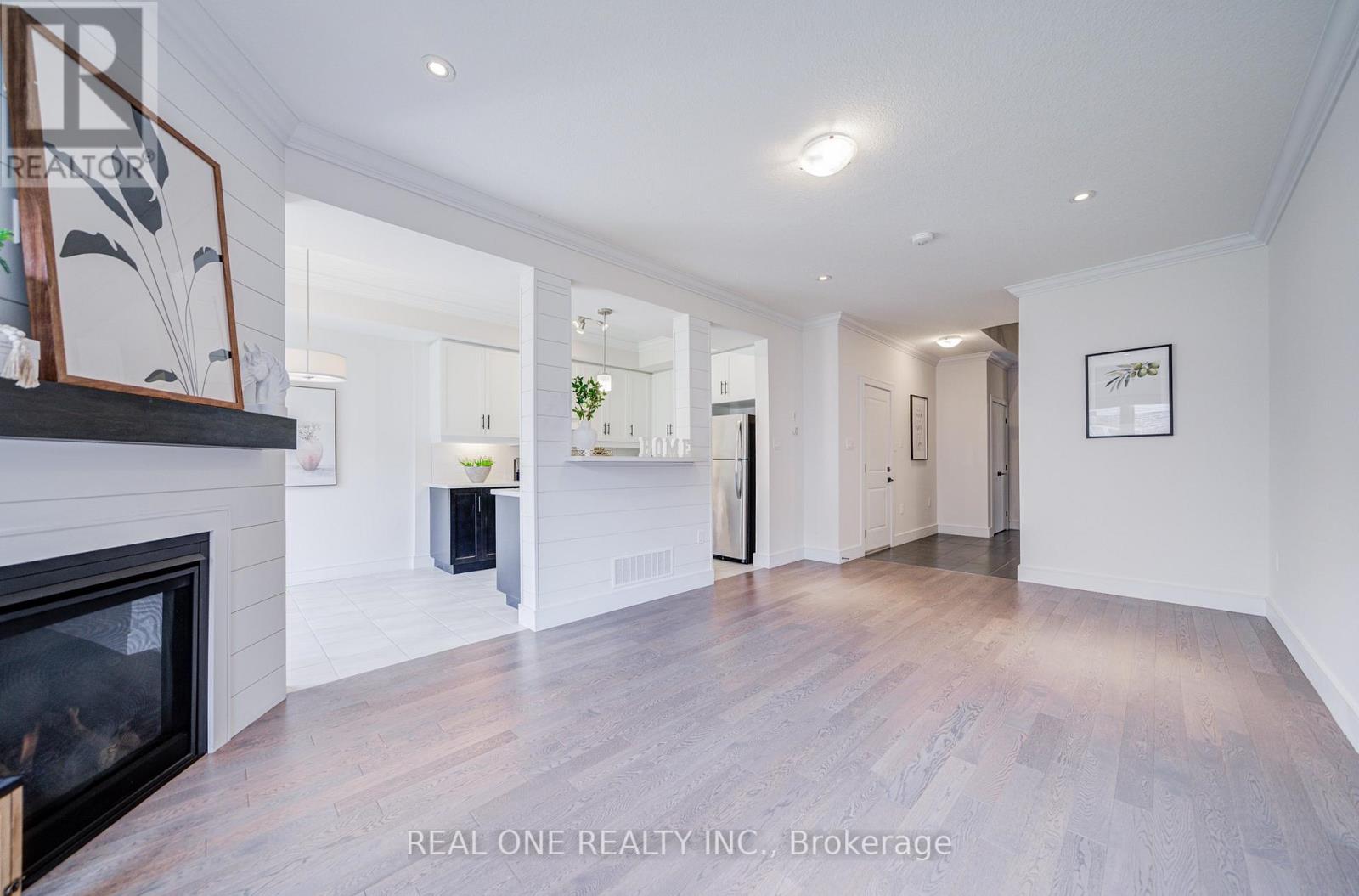 27 Dresser Lane, Hamilton, Ontario  L9K 0K1 - Photo 7 - X13204874