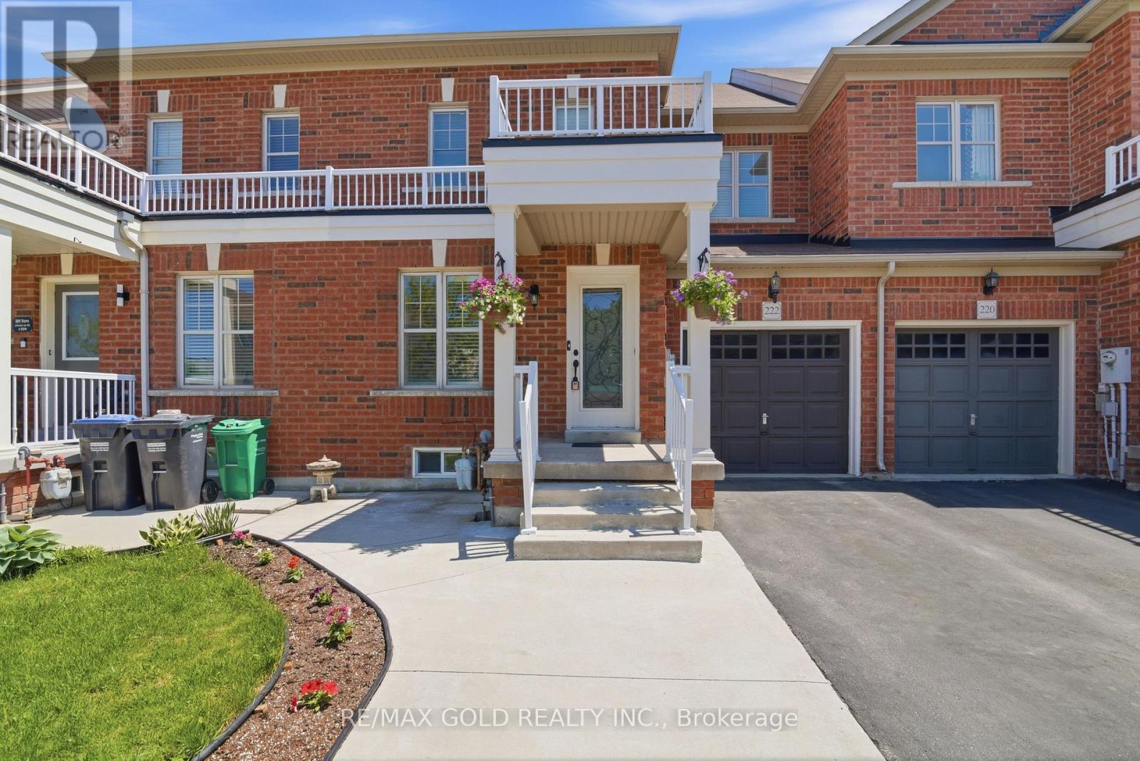 222 FAIRWOOD CIRCLE, Brampton, Ontario