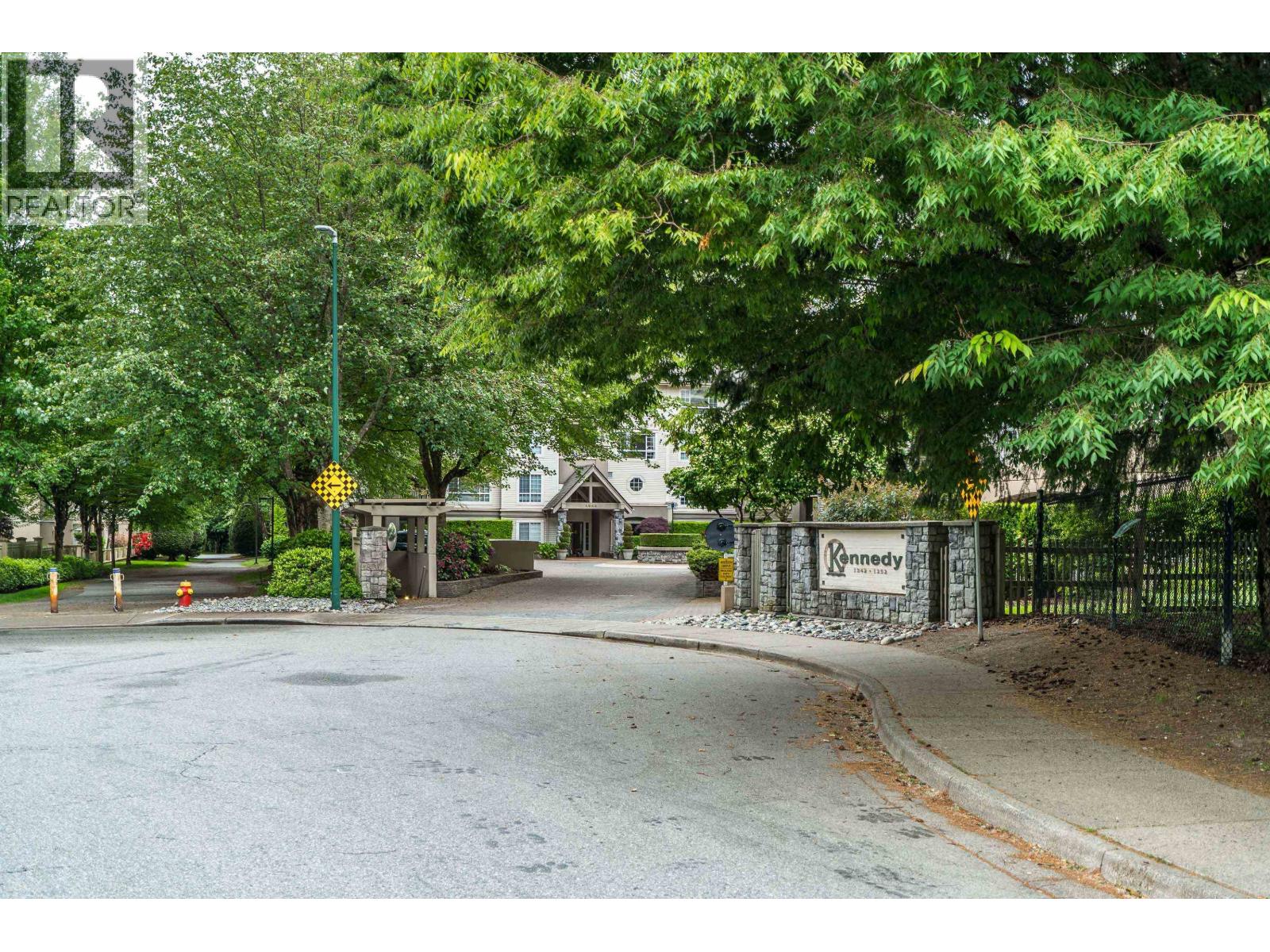 216 1242 Town Centre Boulevard, Coquitlam, British Columbia V3B 7R6 - Photo 2 - R3128823