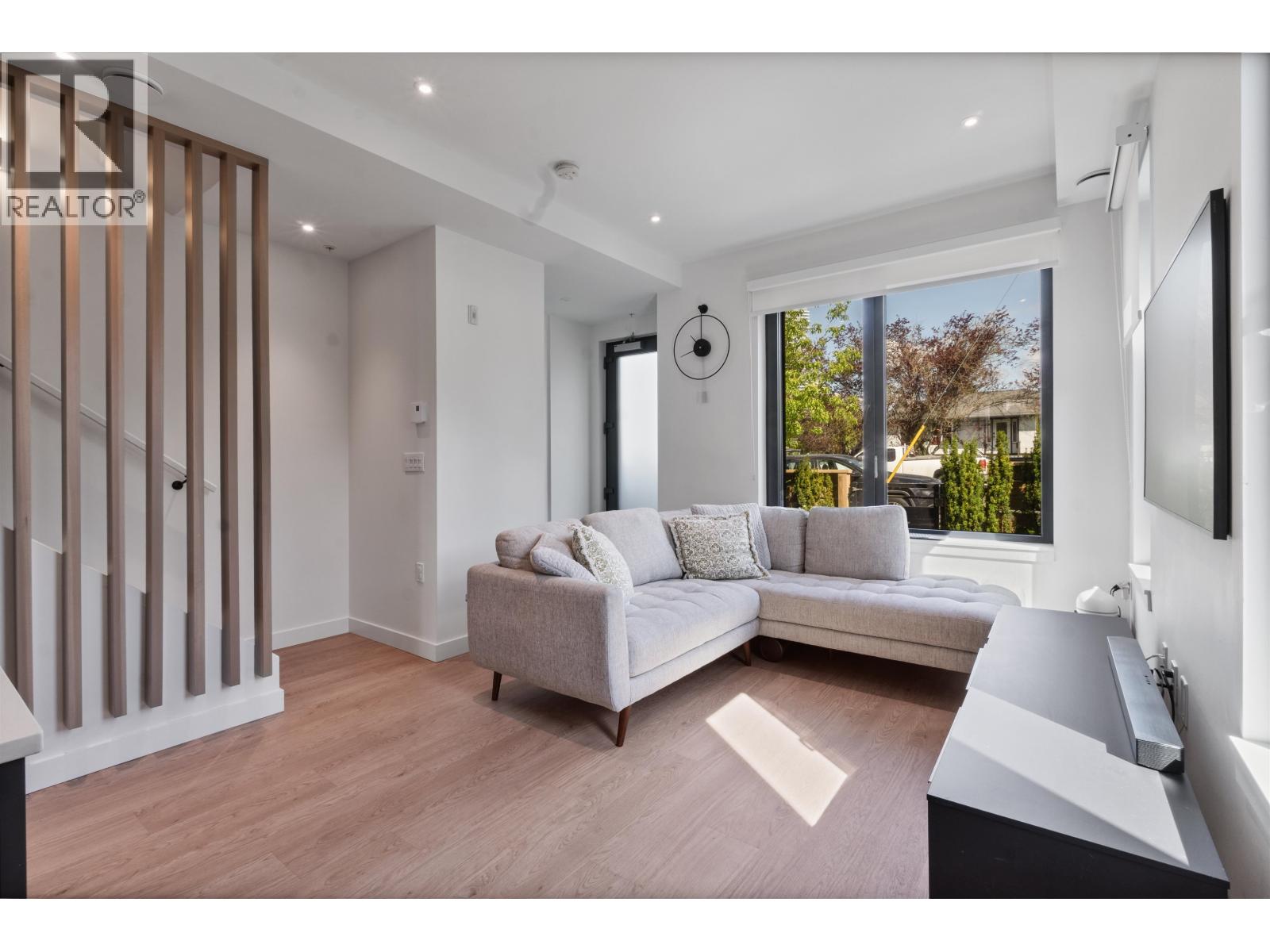 209 606 Foster Avenue, Coquitlam, British Columbia  V6J 0L5 - Photo 6 - R3128886