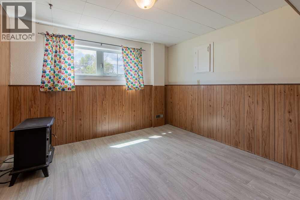67 E 200 S, Raymond, Alberta  T0K 2S0 - Photo 32 - A2313698