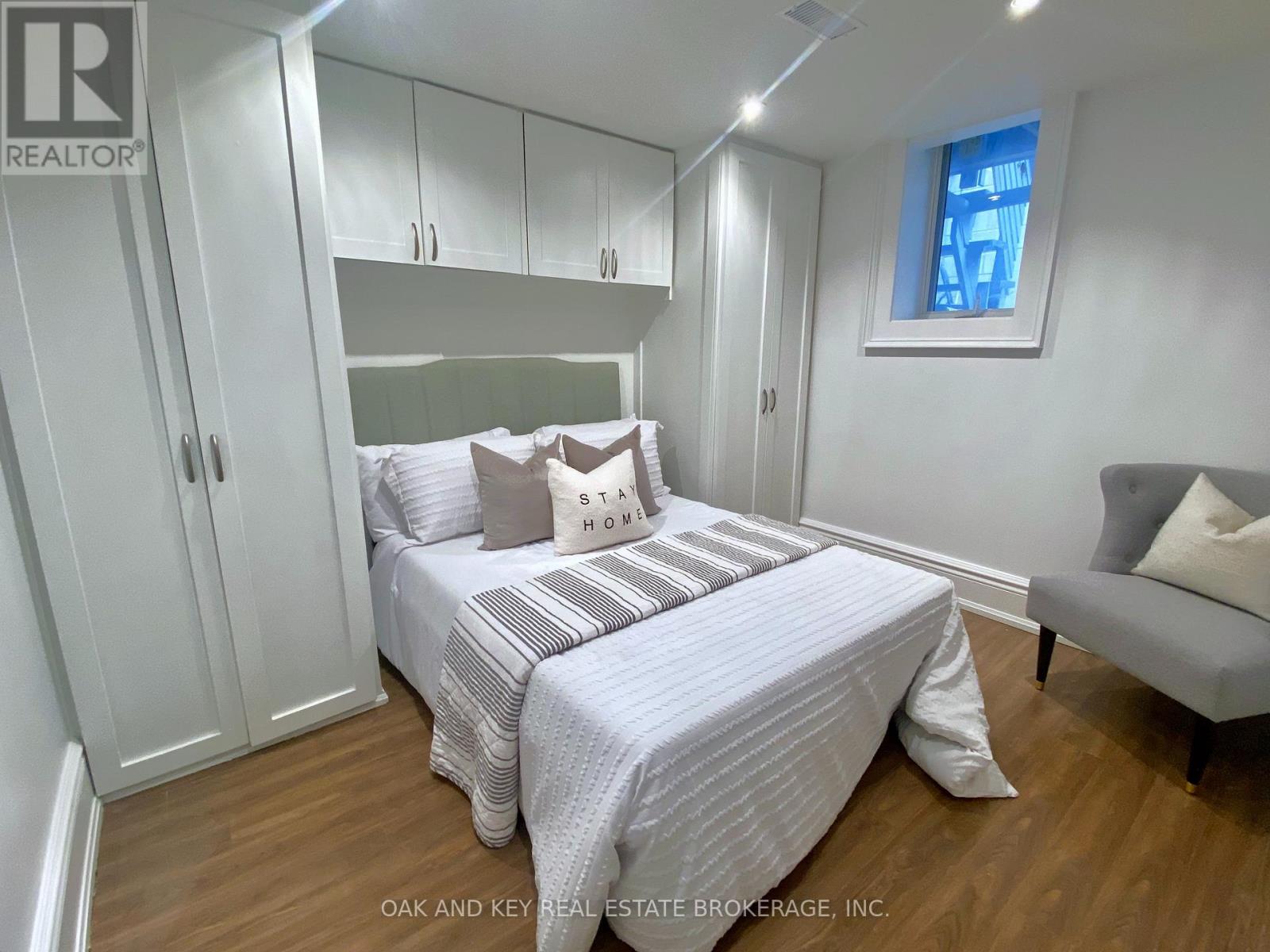 Lower - 525 Old Weston Road, Toronto, Ontario  M6N 3B2 - Photo 10 - W13205756