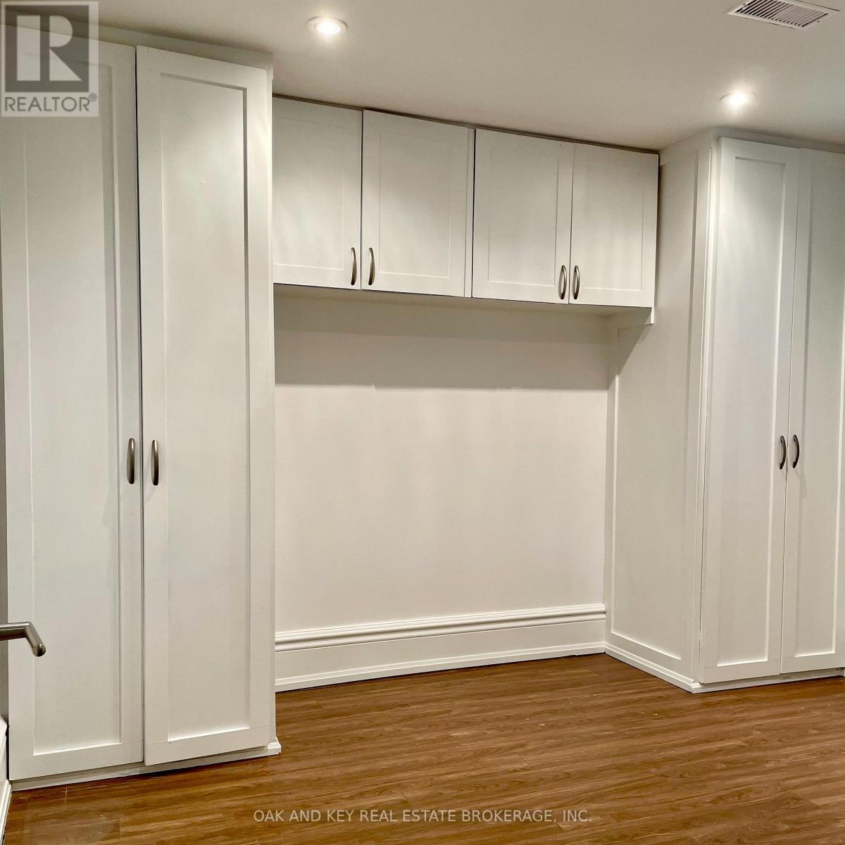 Lower - 525 Old Weston Road, Toronto, Ontario  M6N 3B2 - Photo 13 - W13205756