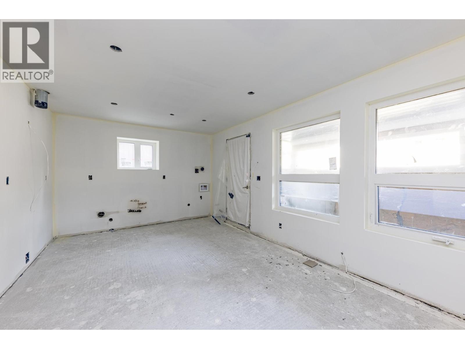 258 E 21st Street, North Vancouver, British Columbia  V7L 3B6 - Photo 20 - R3127732