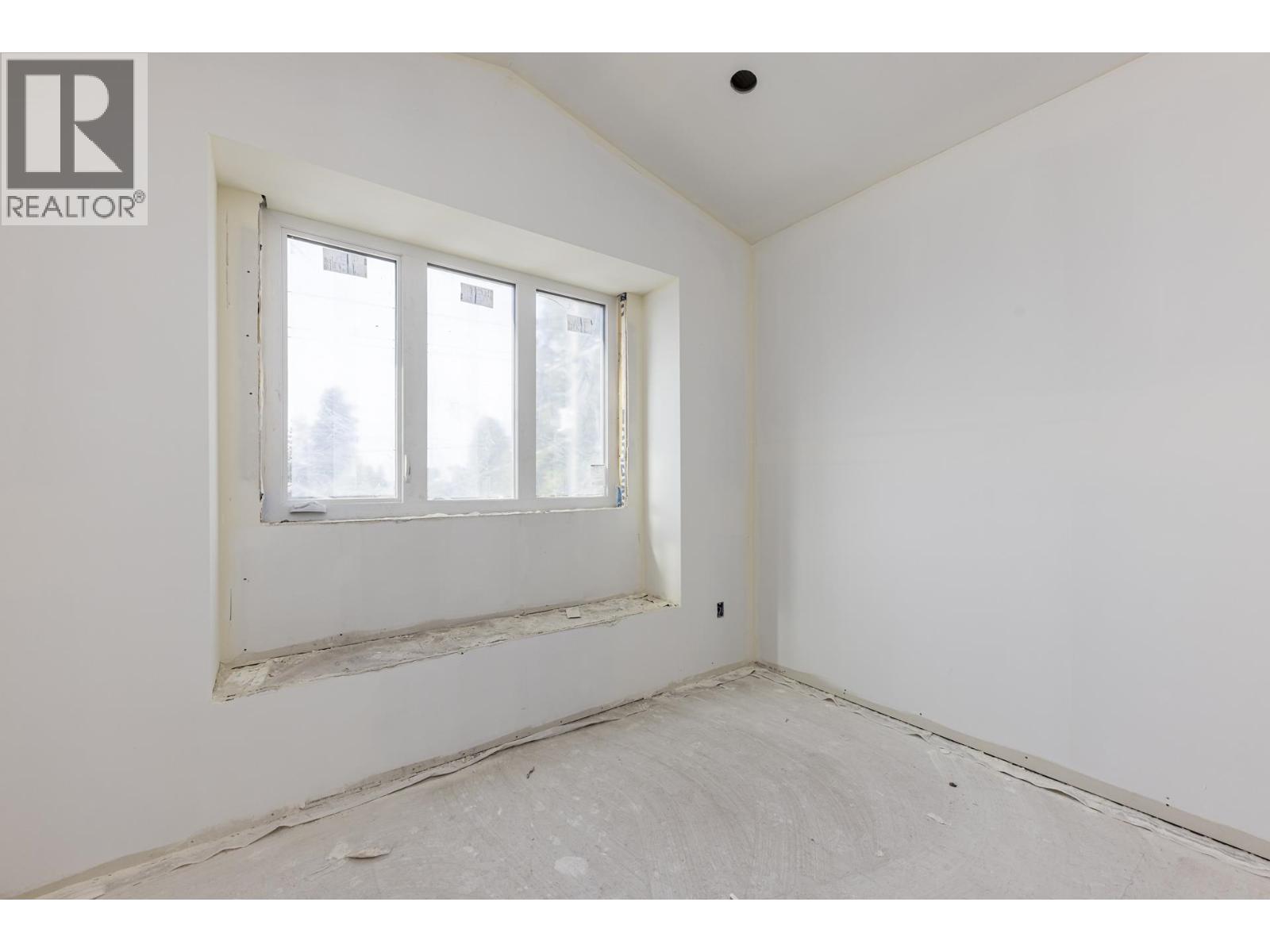 258 E 21st Street, North Vancouver, British Columbia  V7L 3B6 - Photo 25 - R3127732