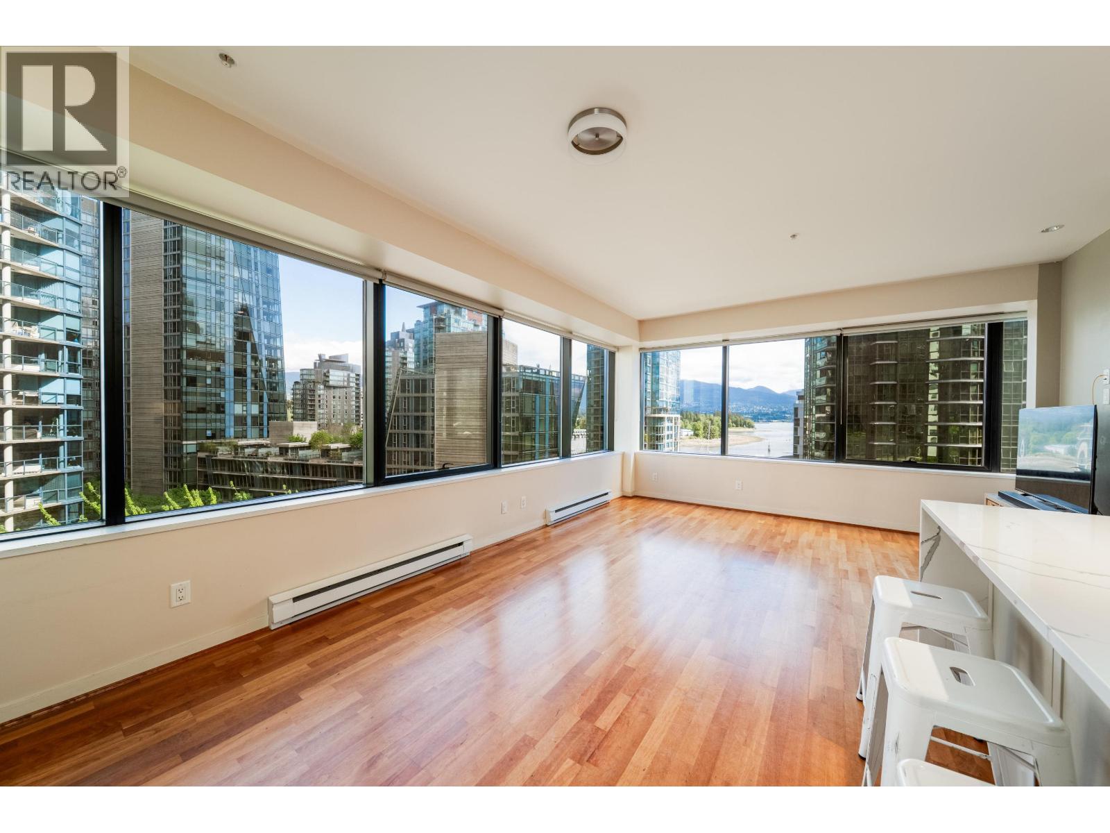 502 1333 W Georgia Street, Vancouver, British Columbia V6E 4V3 - Photo 6 - R3124758