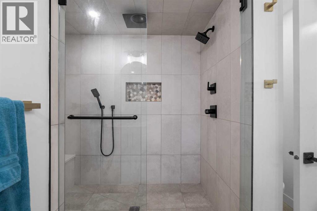 128 Lake Moraine Place Se, Calgary, Alberta  T2J 2Y7 - Photo 21 - A2315237