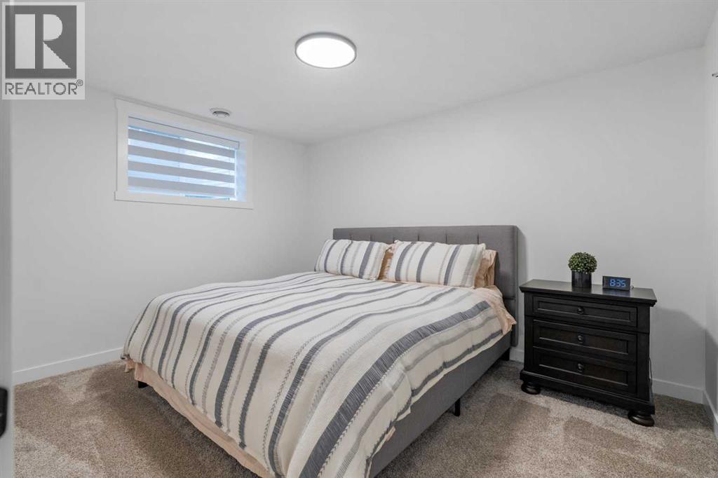 128 Lake Moraine Place Se, Calgary, Alberta  T2J 2Y7 - Photo 35 - A2315237