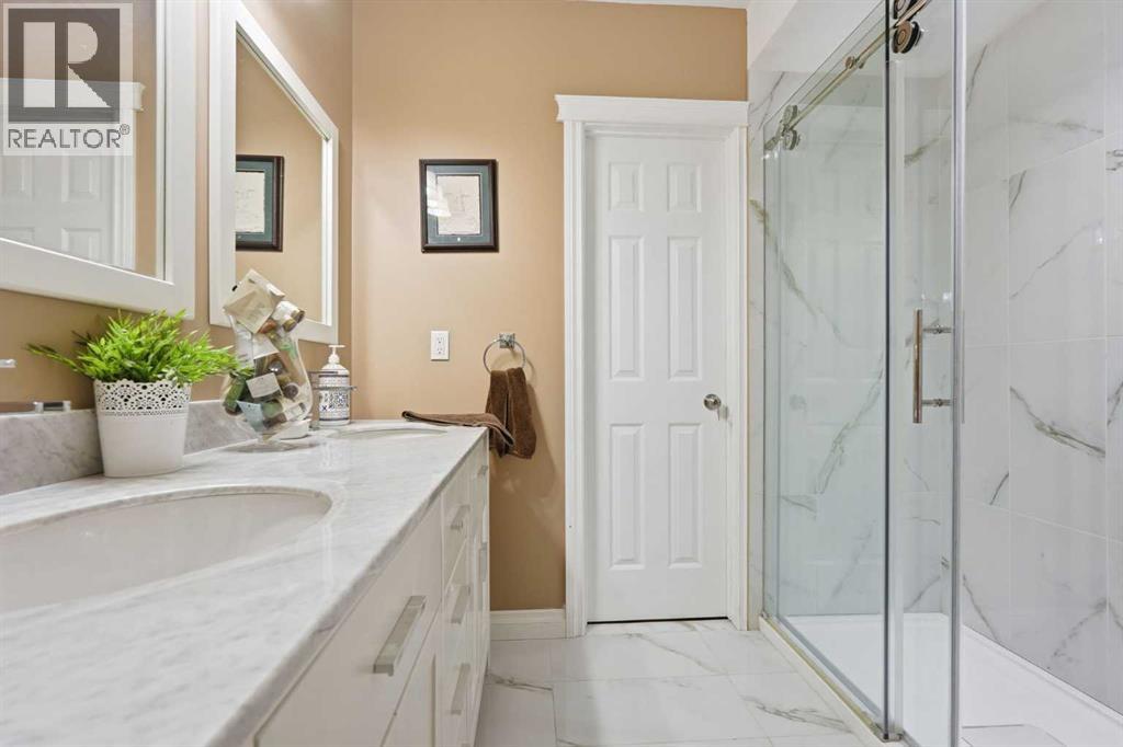 14 Somme Boulevard Sw, Calgary, Alberta  T2T 6K6 - Photo 40 - A2315301
