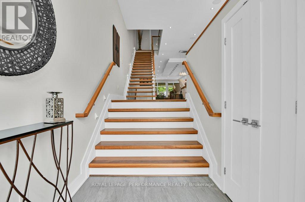 43 Willard Street, Ottawa, Ontario  K1S 1T6 - Photo 4 - X13205646