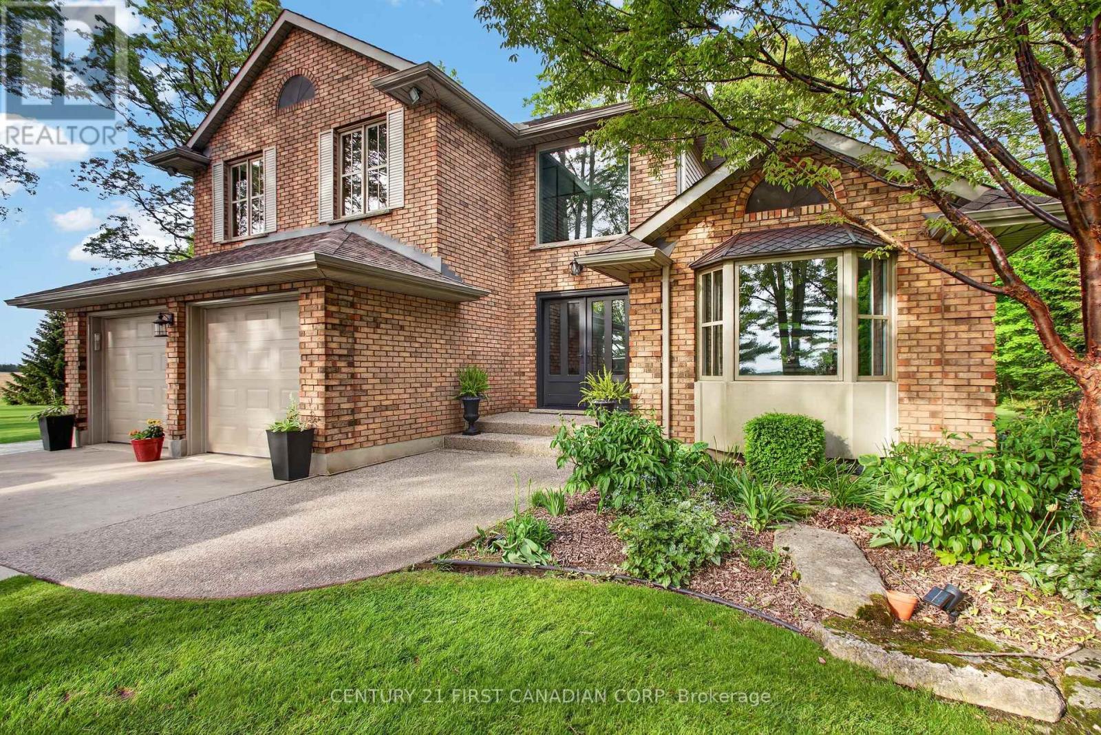 7056 Cook Road, Middlesex Centre, Ontario  N6P 1P3 - Photo 4 - X12934824