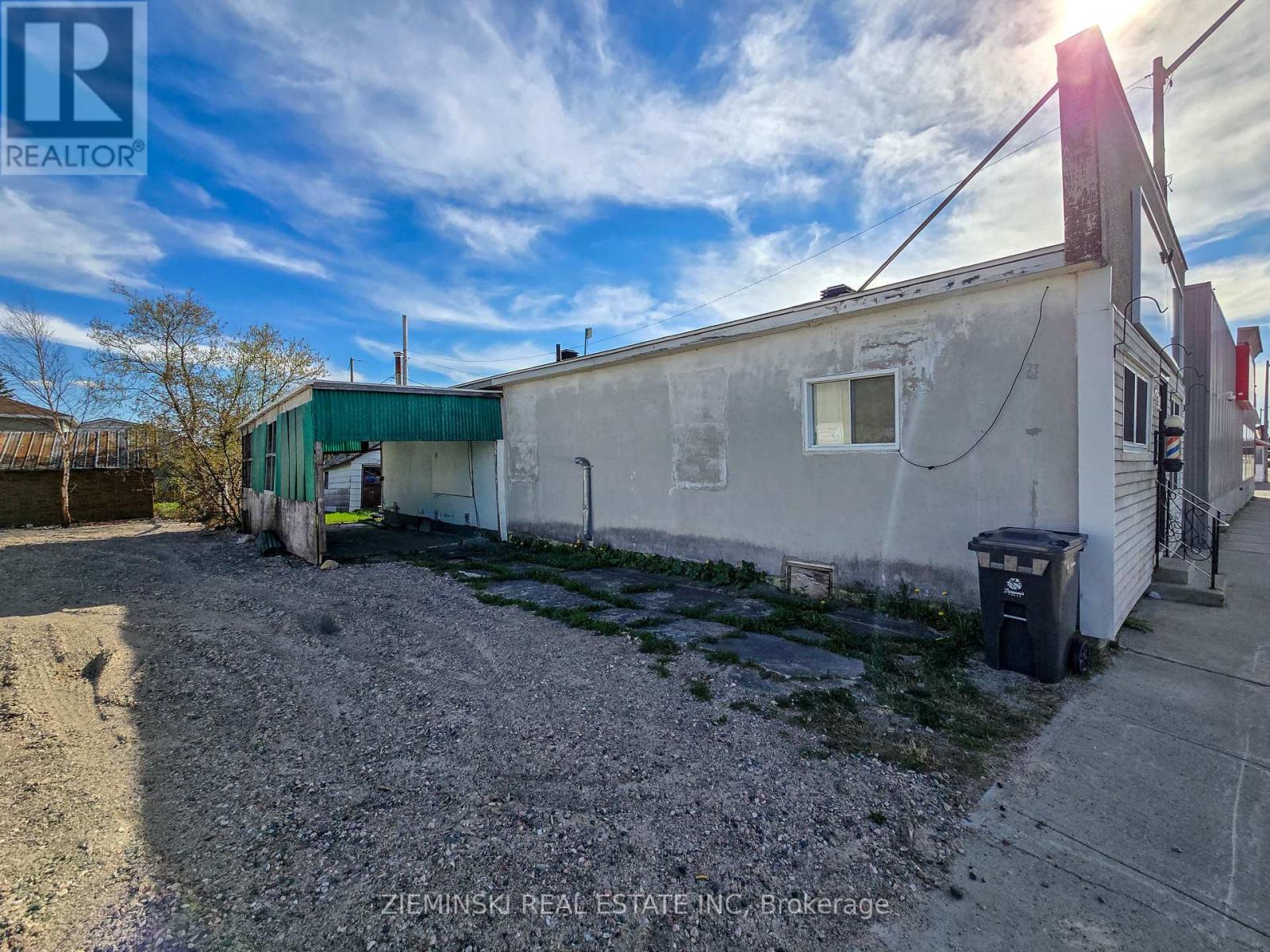 153 Ambridge Drive, Iroquois Falls, Ontario  P0K 1G0 - Photo 2 - T13013364