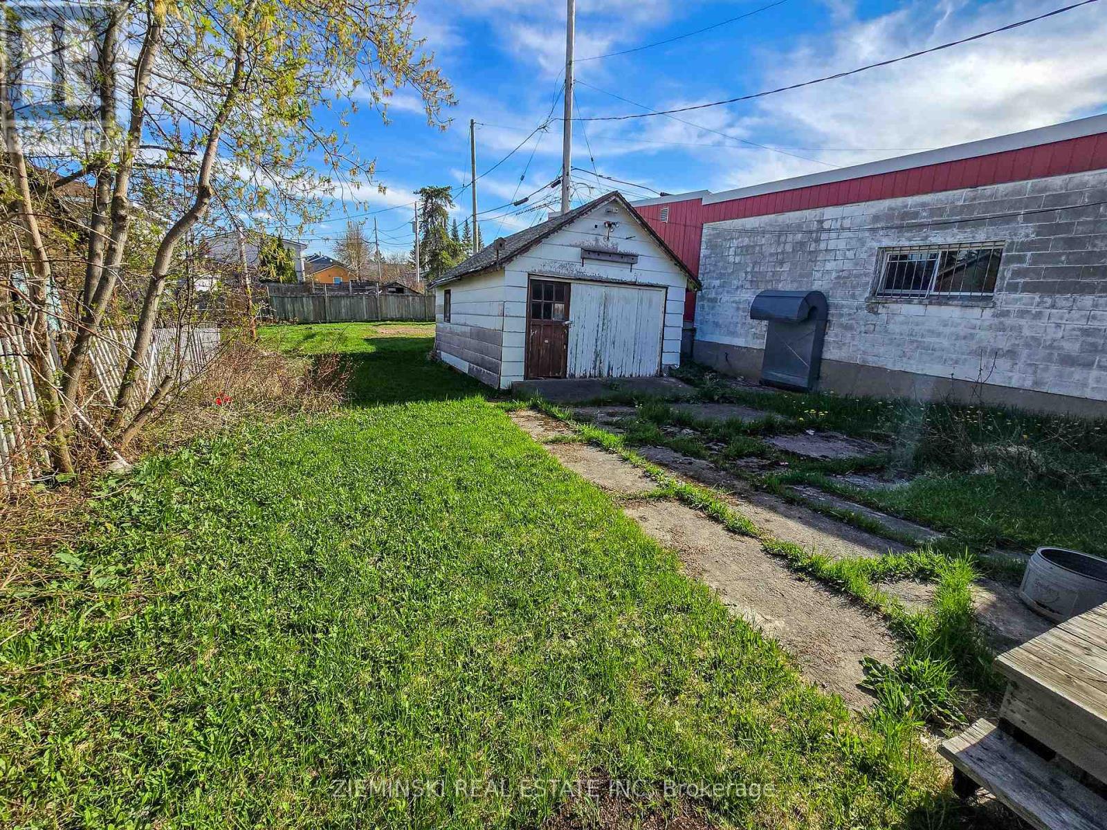153 Ambridge Drive, Iroquois Falls, Ontario  P0K 1G0 - Photo 4 - T13013364