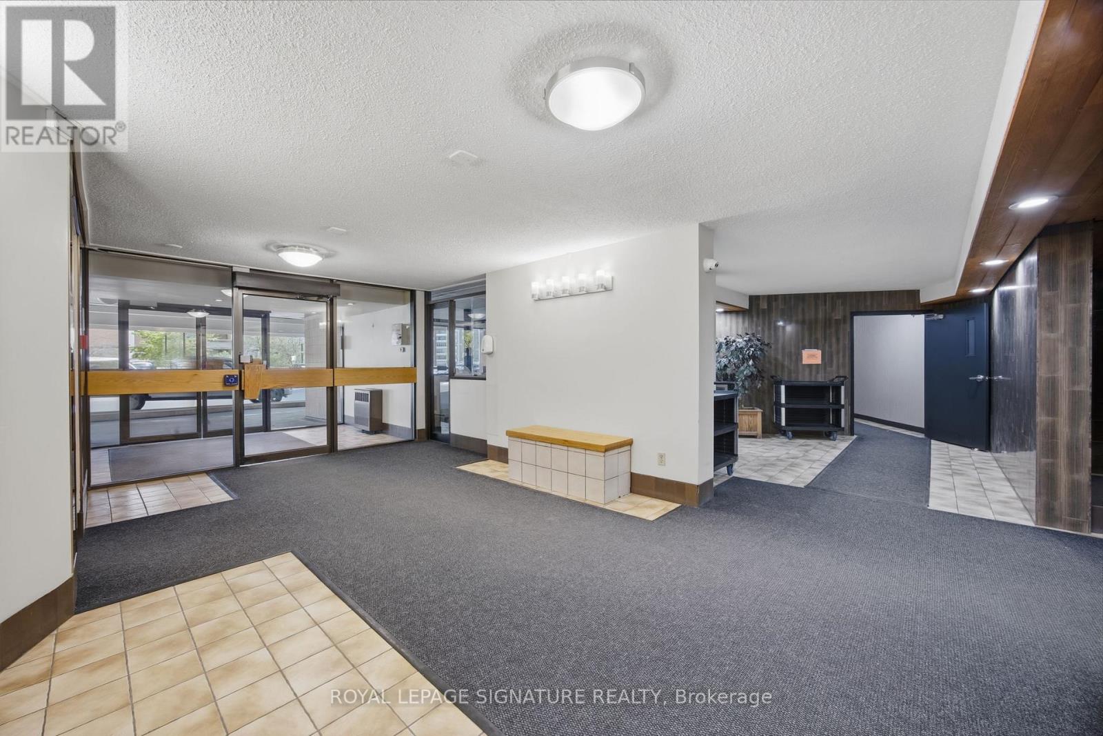 201 - 15 Vicora Linkway, Toronto, Ontario  M3C 1A8 - Photo 33 - C13205628