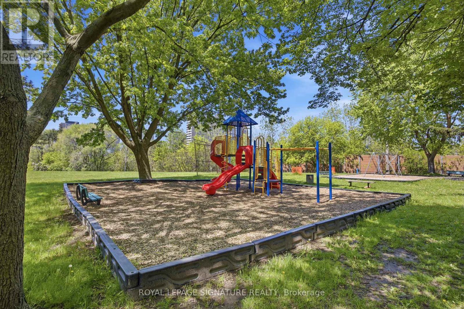 201 - 15 Vicora Linkway, Toronto, Ontario  M3C 1A8 - Photo 36 - C13205628