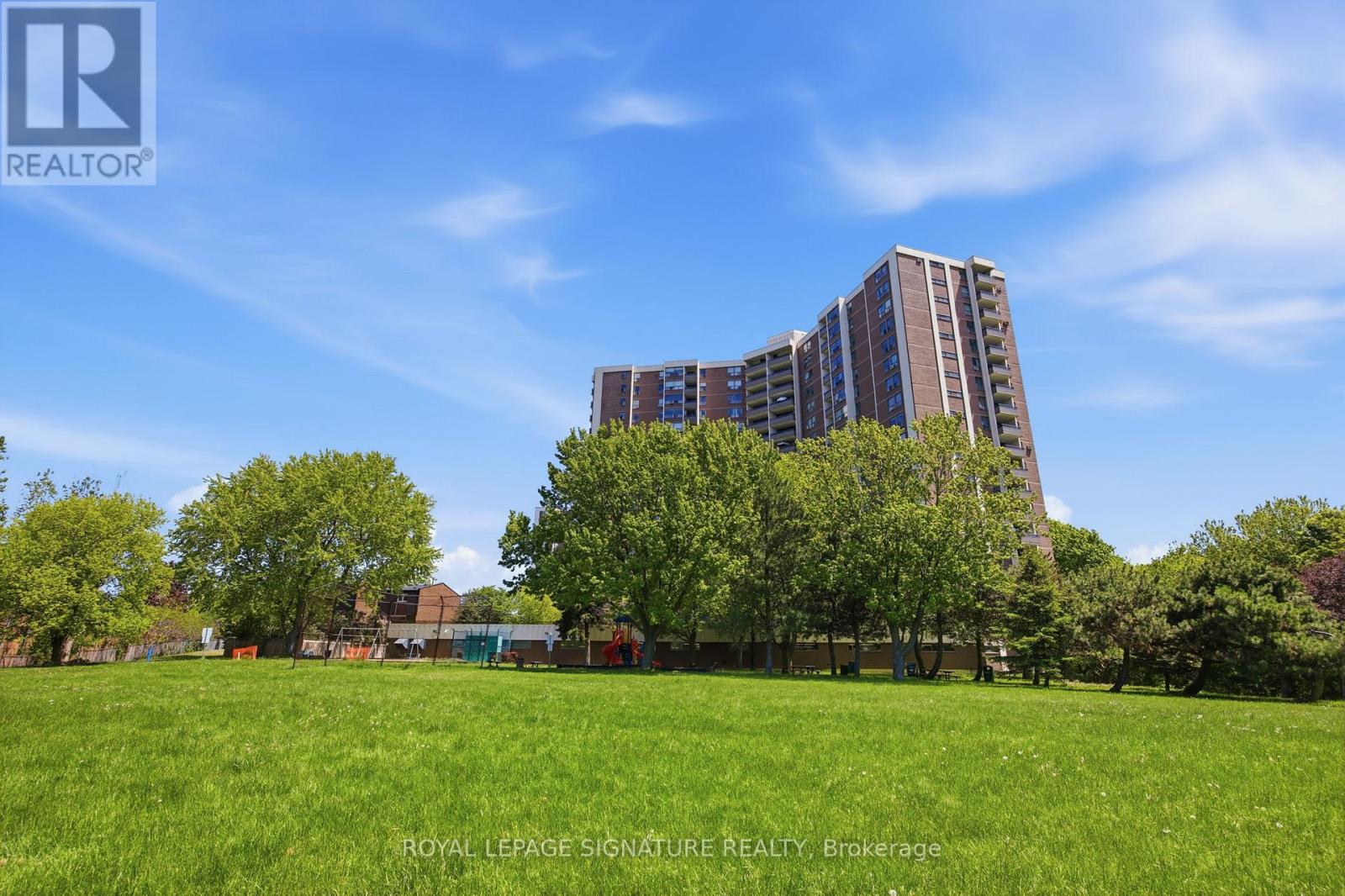 201 - 15 Vicora Linkway, Toronto, Ontario  M3C 1A8 - Photo 38 - C13205628