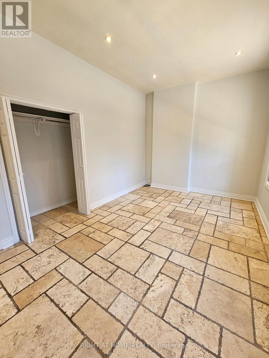 3f - 550 Yonge Street, Toronto, Ontario  M4Y 1Y8 - Photo 14 - C13205648
