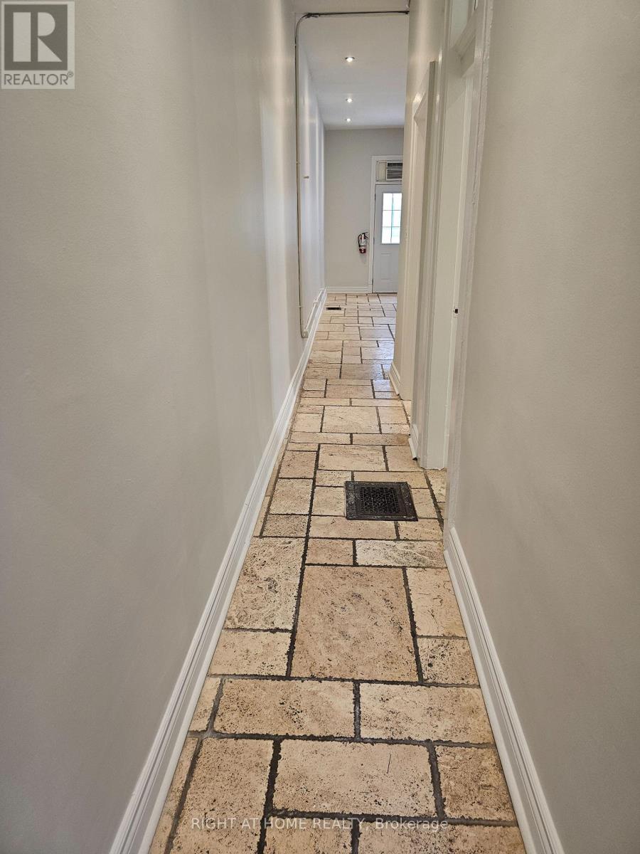 3f - 550 Yonge Street, Toronto, Ontario  M4Y 1Y8 - Photo 18 - C13205648