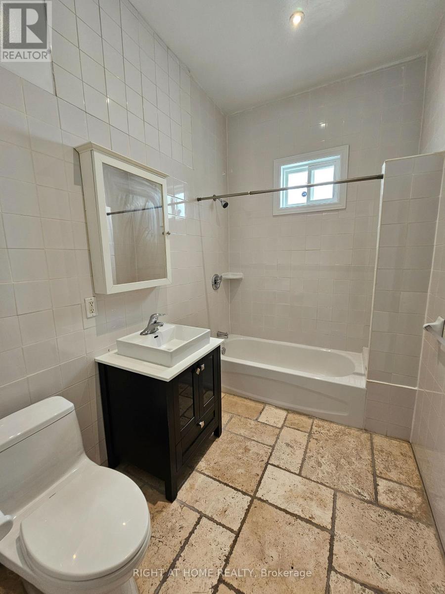 3f - 550 Yonge Street, Toronto, Ontario  M4Y 1Y8 - Photo 25 - C13205648
