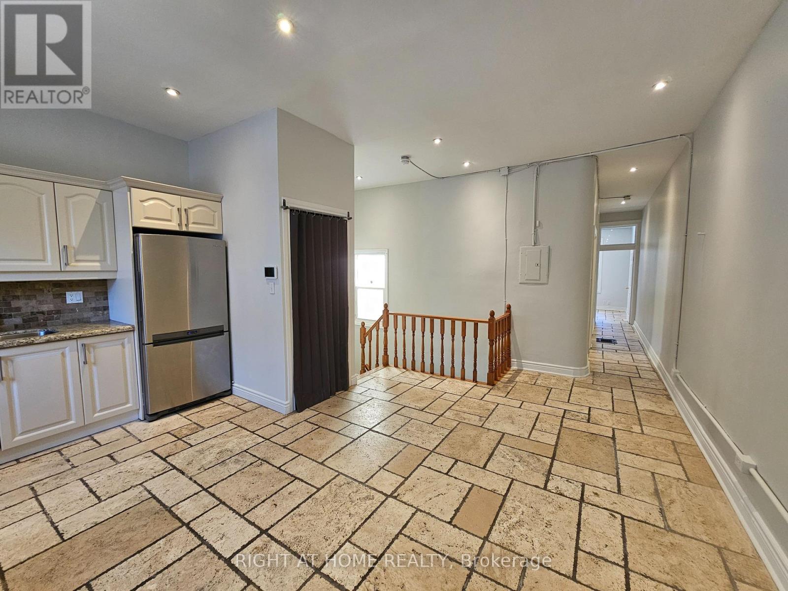 3f - 550 Yonge Street, Toronto, Ontario  M4Y 1Y8 - Photo 8 - C13205648
