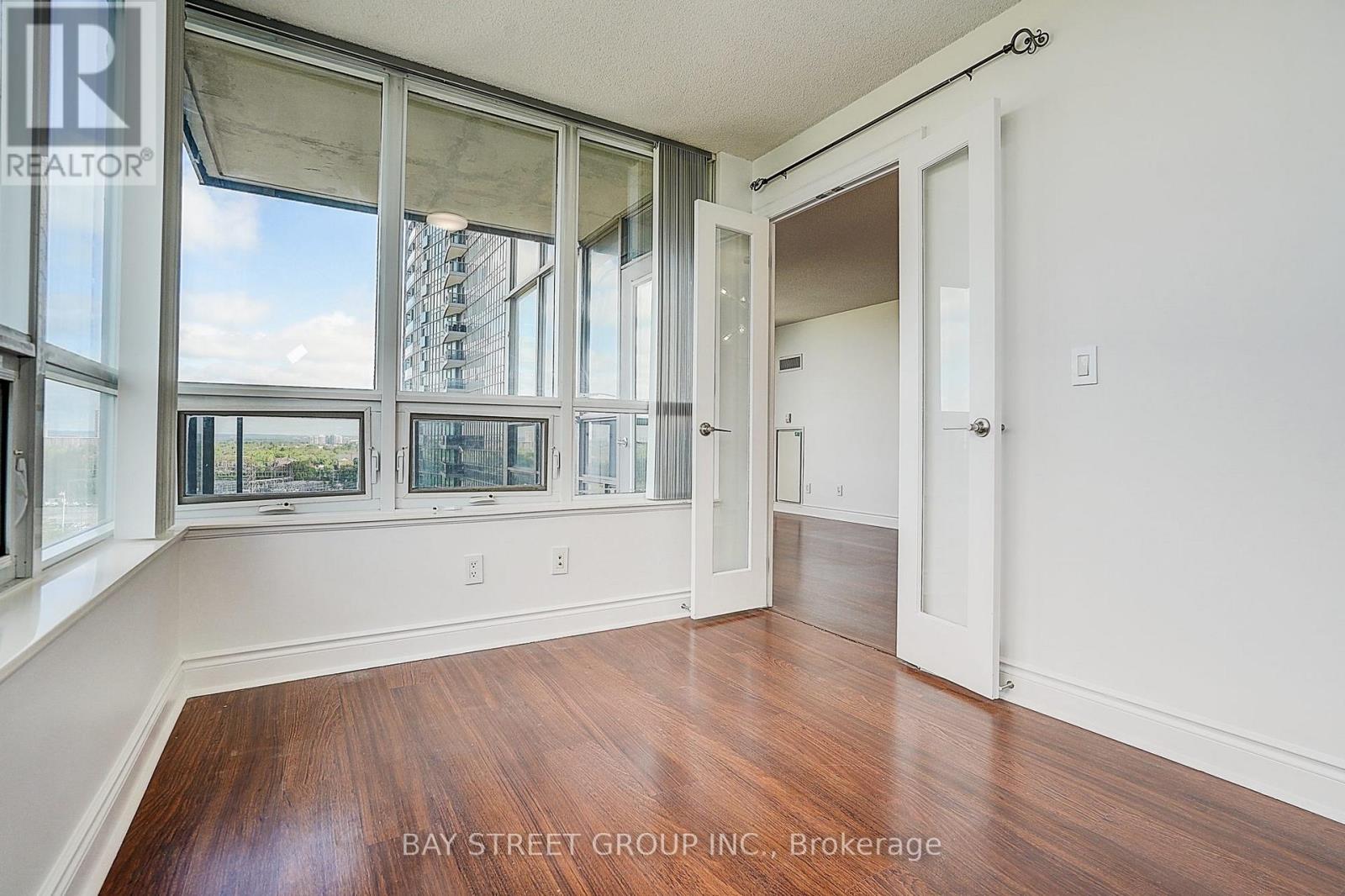 1112 - 15 Greenview Avenue, Toronto, Ontario  M2M 4M7 - Photo 24 - C13205724