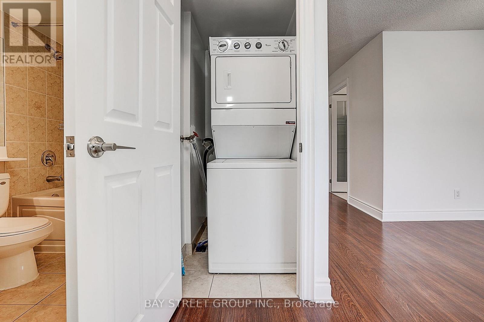 1112 - 15 Greenview Avenue, Toronto, Ontario  M2M 4M7 - Photo 25 - C13205724