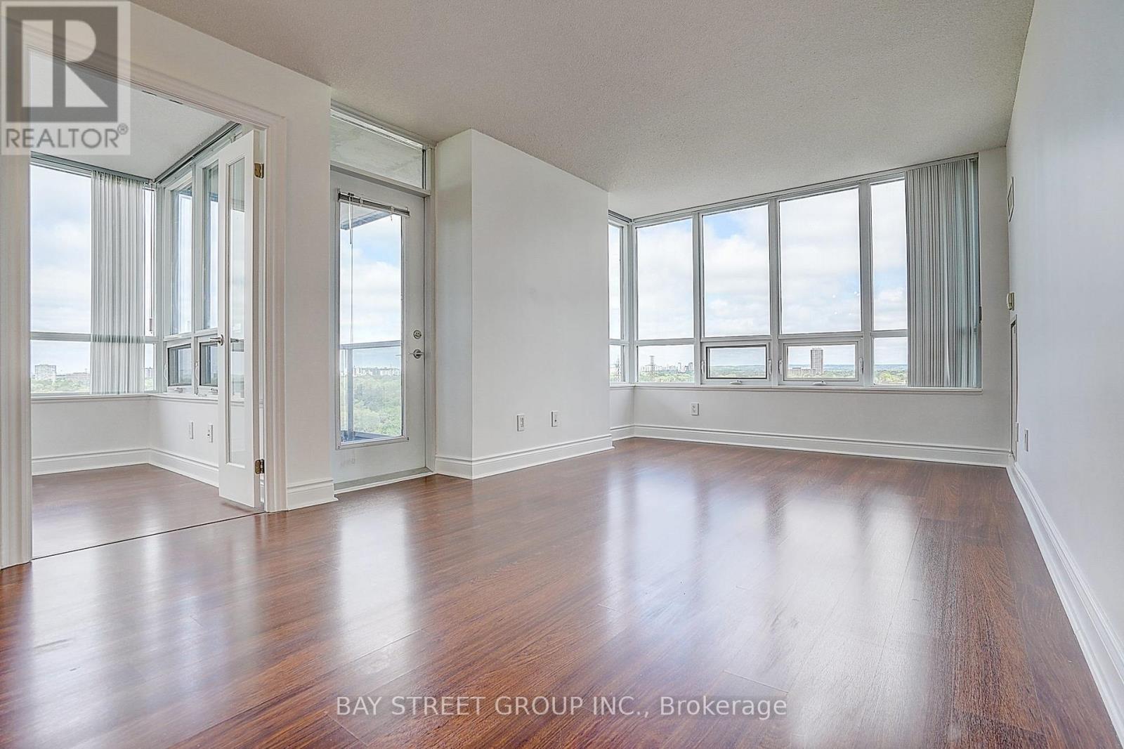 1112 - 15 Greenview Avenue, Toronto, Ontario  M2M 4M7 - Photo 6 - C13205724