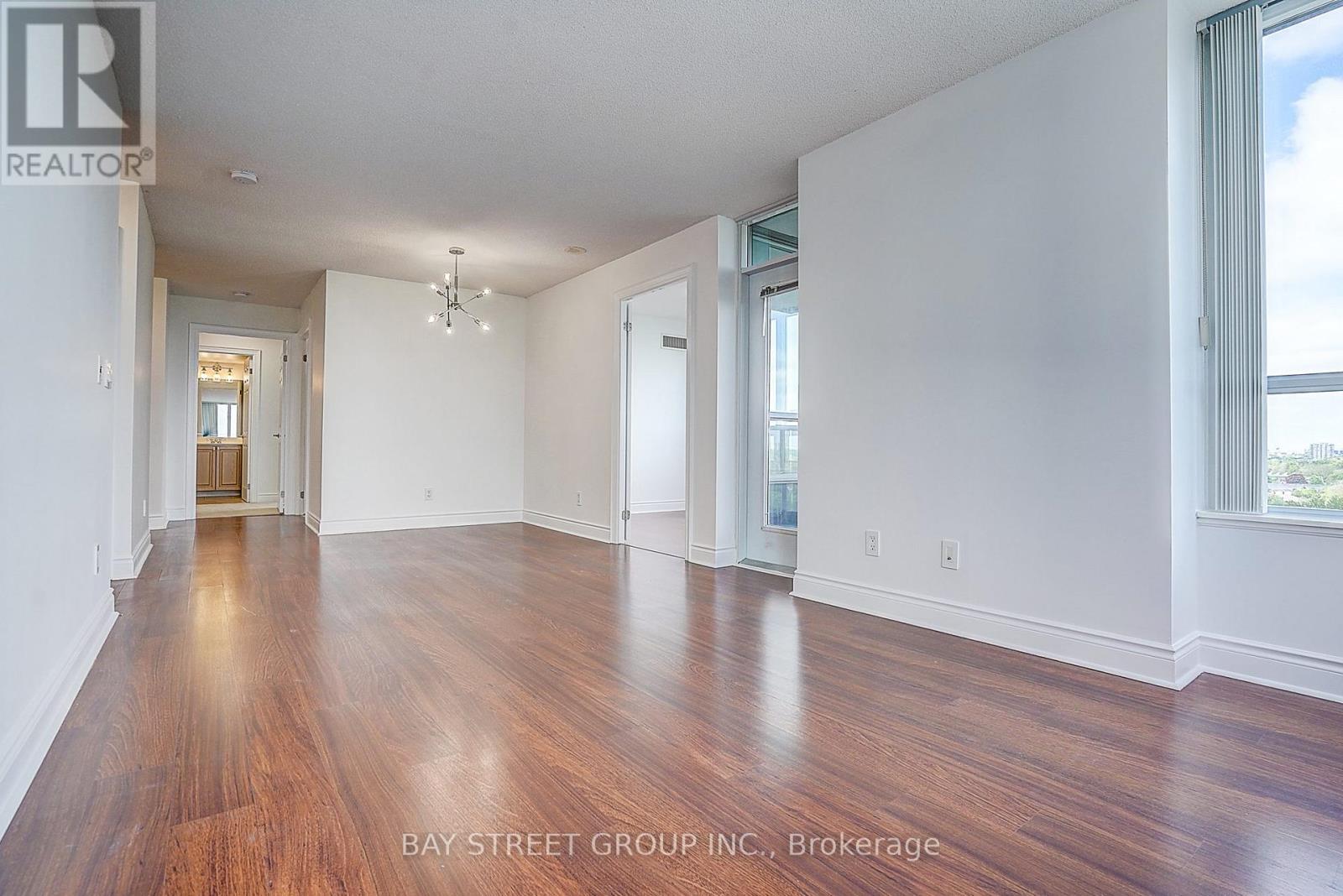 1112 - 15 Greenview Avenue, Toronto, Ontario  M2M 4M7 - Photo 7 - C13205724