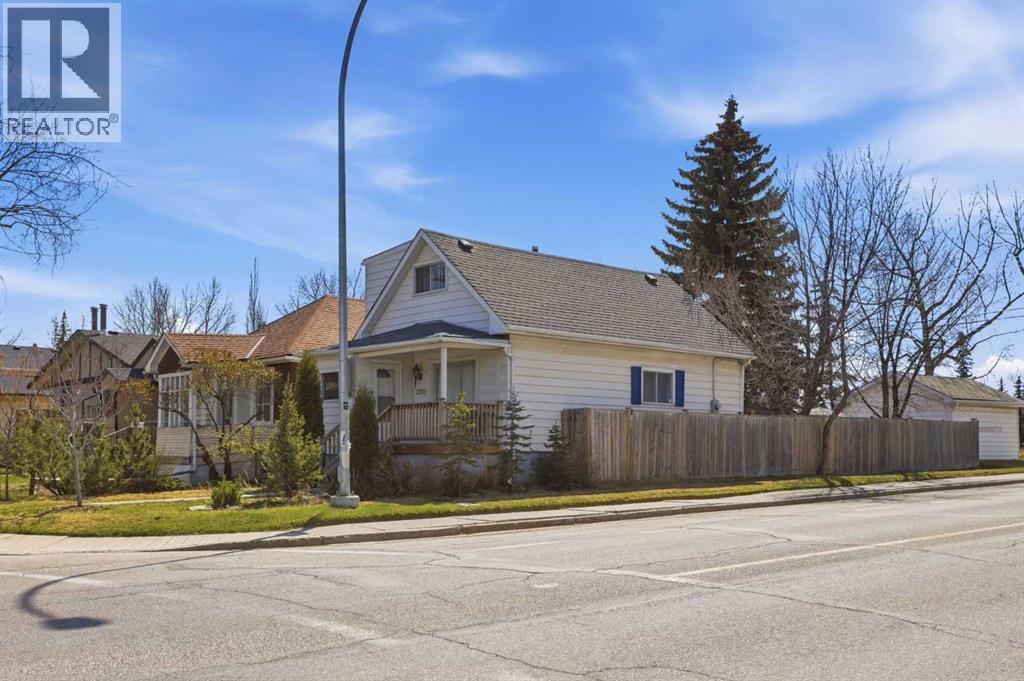 2801 26a Street Sw, Calgary, Alberta  T3E 2C8 - Photo 5 - A2309222