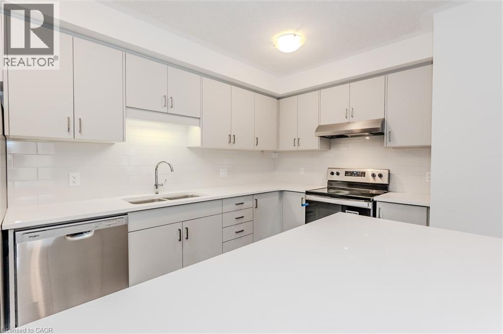 616 Benninger Drive, Kitchener, Ontario  N2E 0K5 - Photo 3 - 40834222