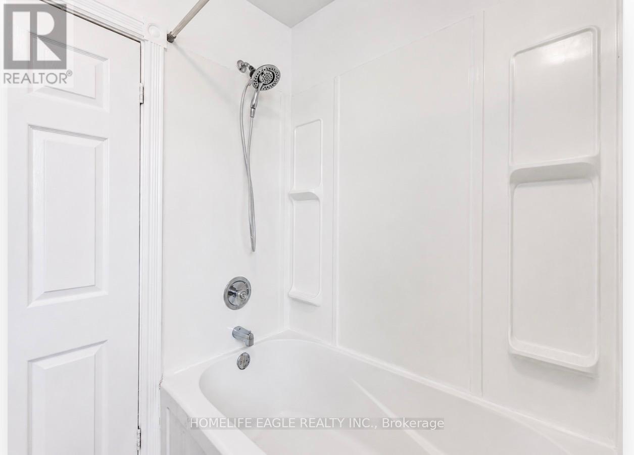 142 Riveredge Drive, Georgina, Ontario  L4P 2P3 - Photo 10 - N13205762