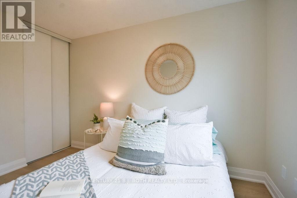 20 Hadden Crescent, Barrie (Cundles East), Ontario  L4M 6G6 - Photo 24 - S13205712