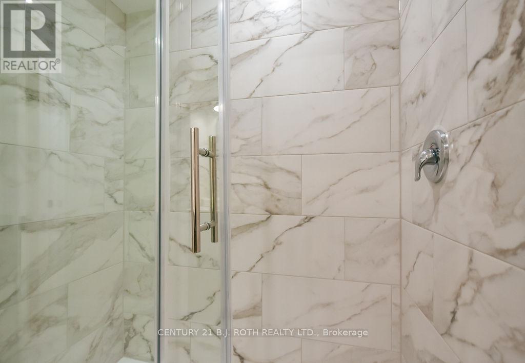 20 Hadden Crescent, Barrie (Cundles East), Ontario  L4M 6G6 - Photo 37 - S13205712