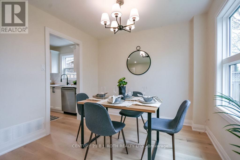 20 Hadden Crescent, Barrie (Cundles East), Ontario  L4M 6G6 - Photo 7 - S13205712