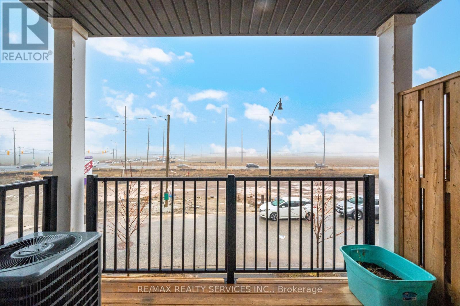 68 Donald Ficht Crescent, Brampton, Ontario  L7A 0B7 - Photo 30 - W13205658