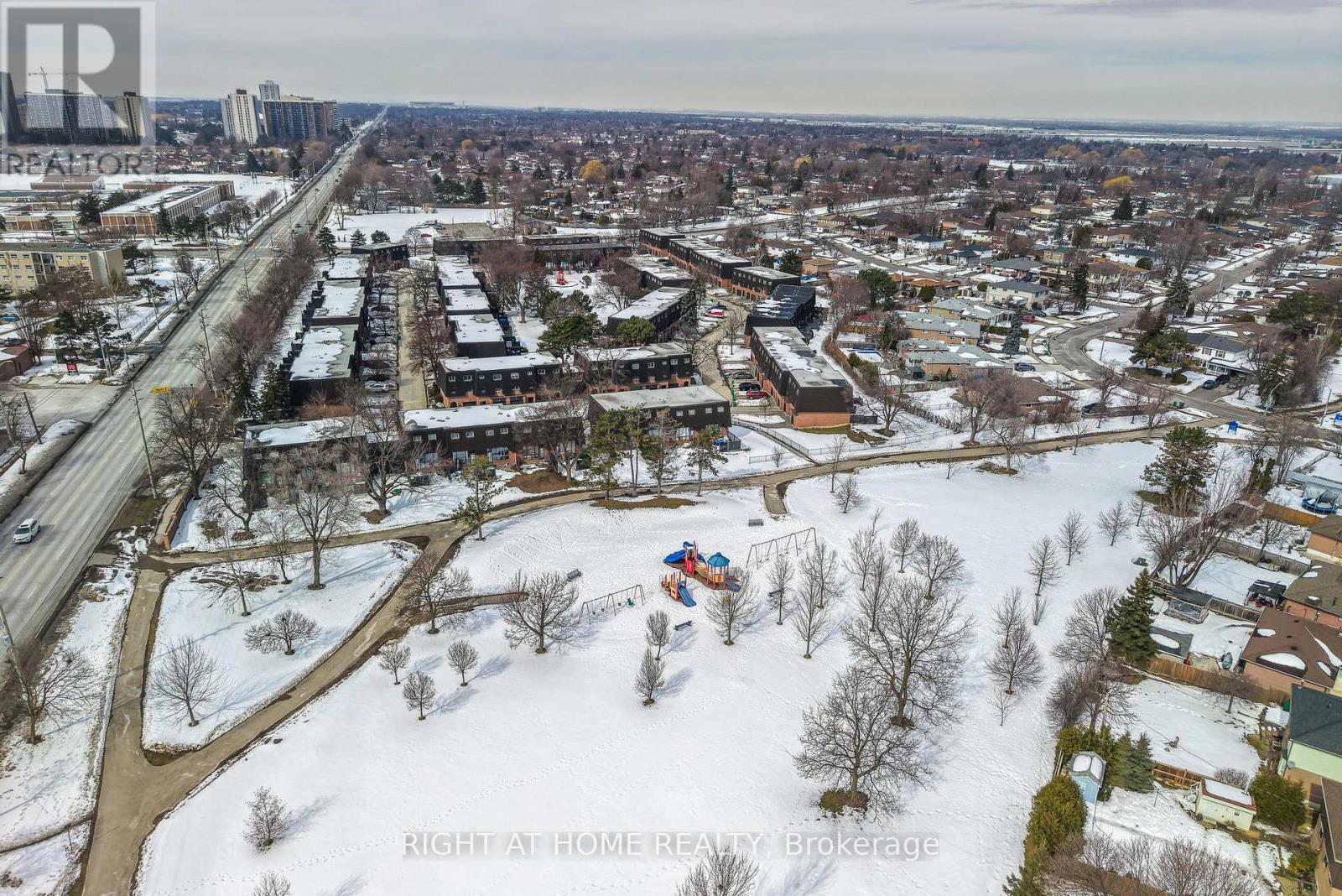 74 - 100 Darras Court, Brampton, Ontario  L6T 1W7 - Photo 47 - W12851088