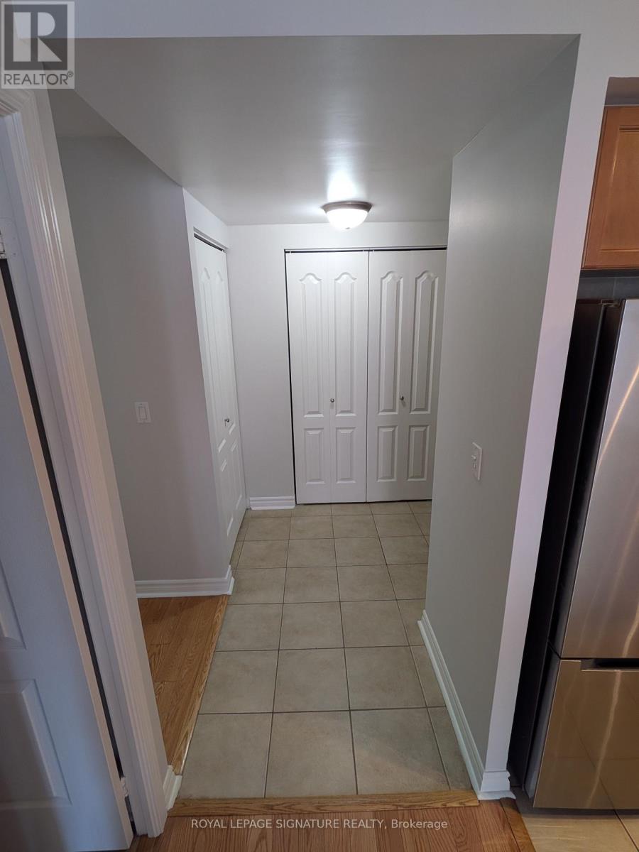 1812 - 4090 Living Arts Drive, Mississauga, Ontario  L5B 4M8 - Photo 9 - W13174310