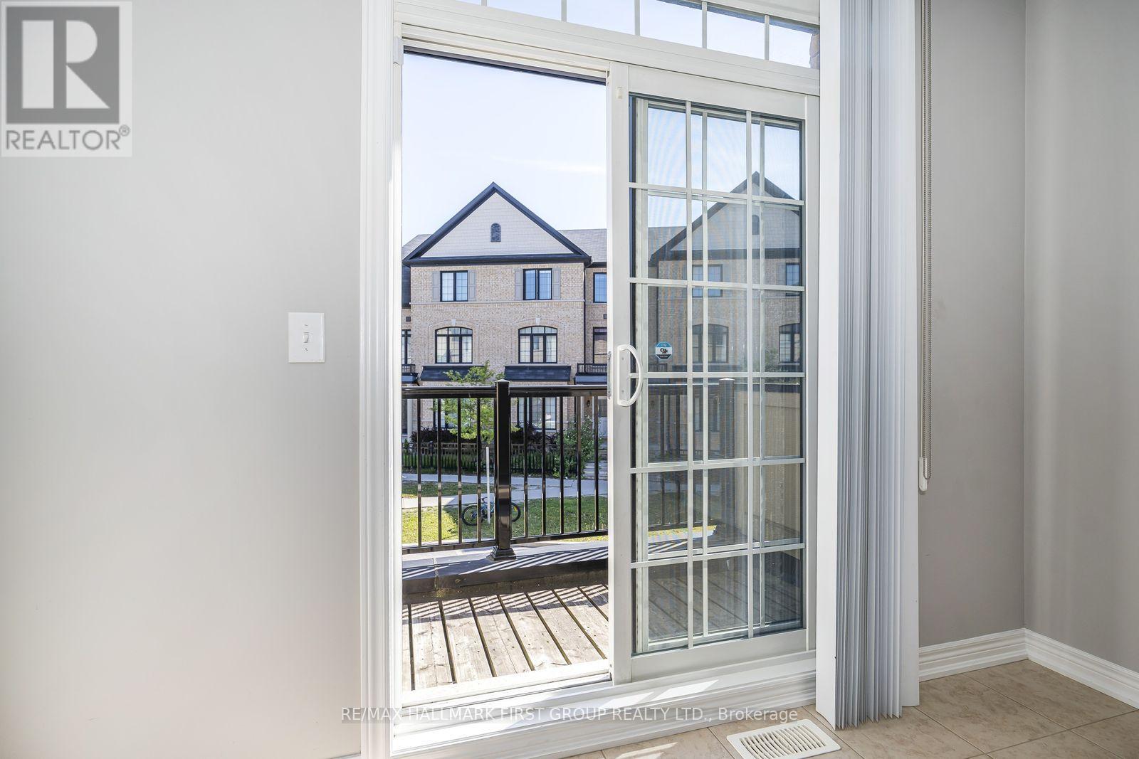 64 Quarrie Lane, Ajax, Ontario  L1T 0N1 - Photo 18 - E13200482