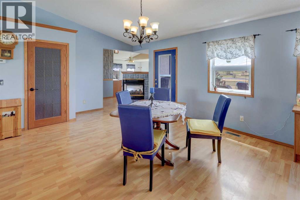 35190 Township Road 275, Rural Rocky View County, Alberta  T4C 1A1 - Photo 10 - A2313468