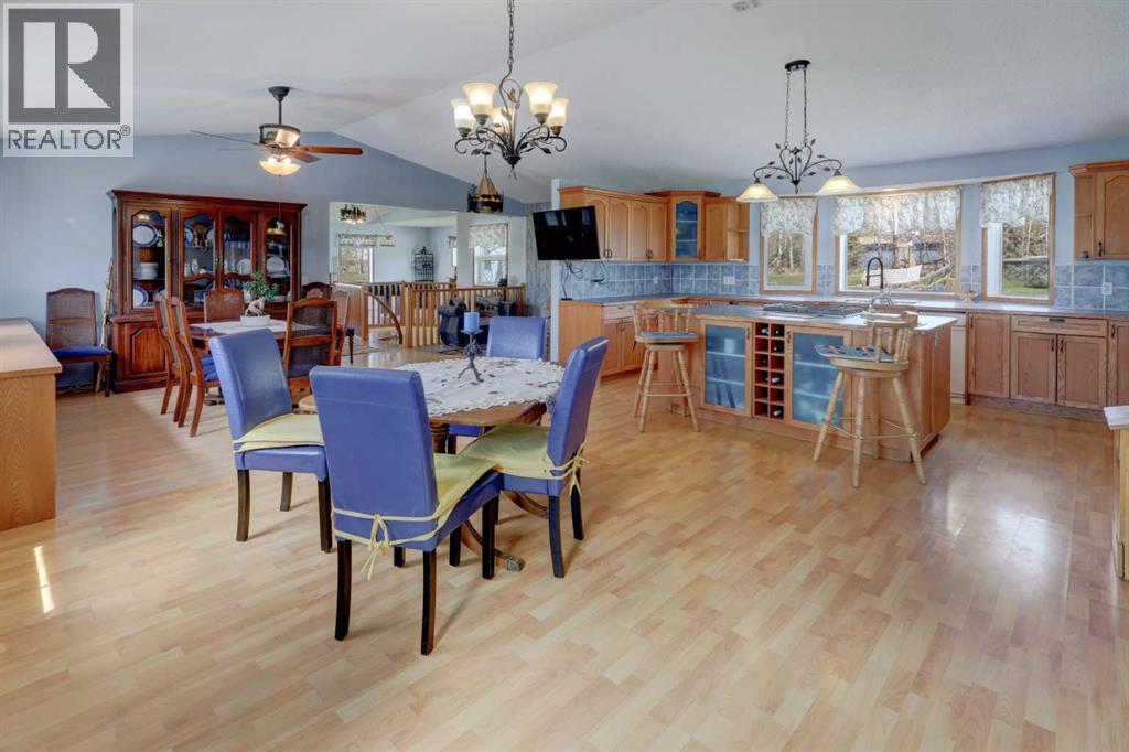 35190 Township Road 275, Rural Rocky View County, Alberta  T4C 1A1 - Photo 12 - A2313468