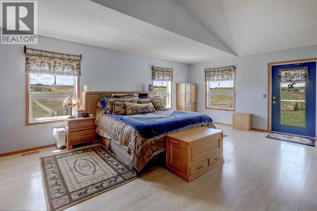 35190 Township Road 275, Rural Rocky View County, Alberta  T4C 1A1 - Photo 17 - A2313468