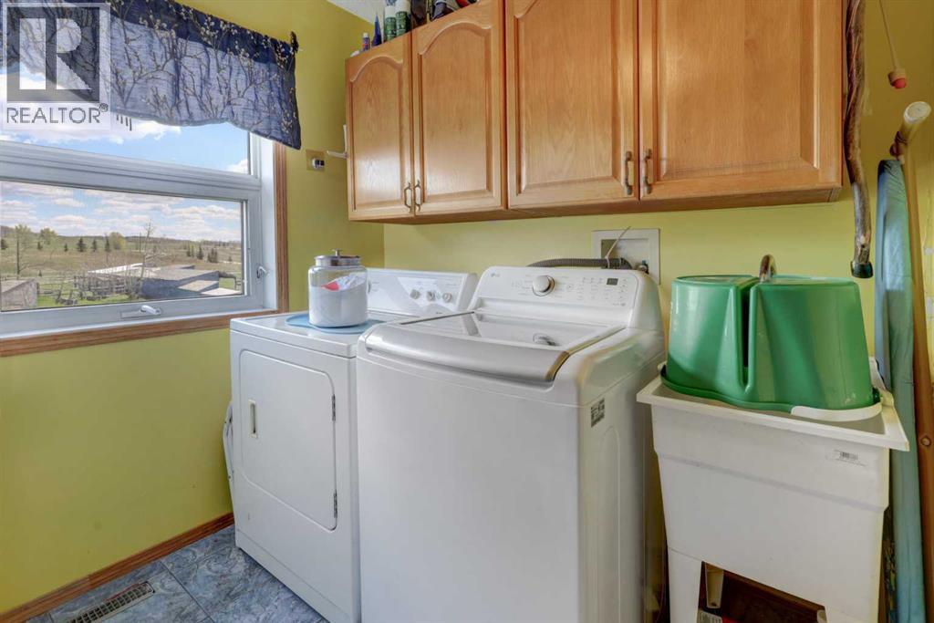 35190 Township Road 275, Rural Rocky View County, Alberta  T4C 1A1 - Photo 23 - A2313468